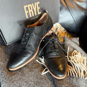 Frye Black Leather Oxfords for Women